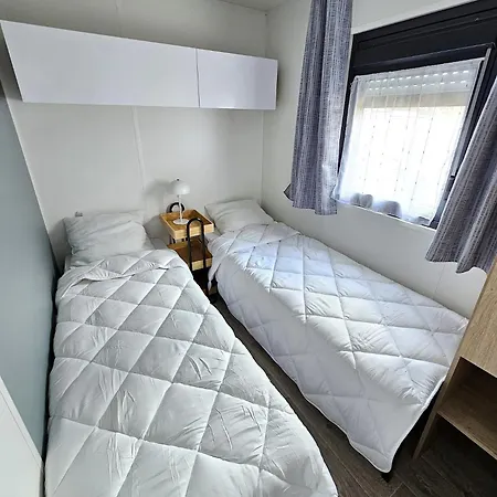 Mobile Pins-sable Et Eau Feriehus Herm